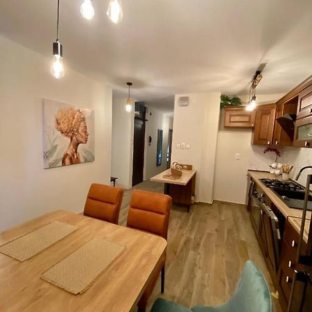 Apartment With Balcony And Free Parking Zadar Buitenkant foto