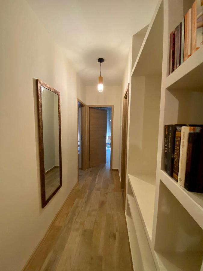 Apartment With Balcony And Free Parking Zadar Buitenkant foto